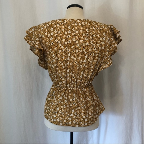 Monteau Los Angeles yellow floral peplum top. Size M. - Picture 4 of 8